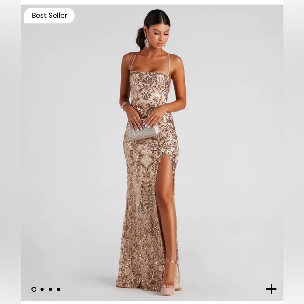 Kinsley Formal Sequin Mermaid Dress; Size- Small; Color- gold